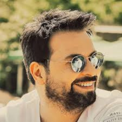 Bora Öztoprak